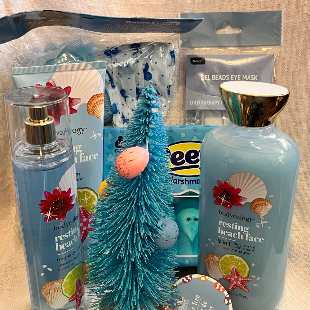 Bodycology Resting Beach Face 2-in-1 Body Wash & Mist Spring Bundle